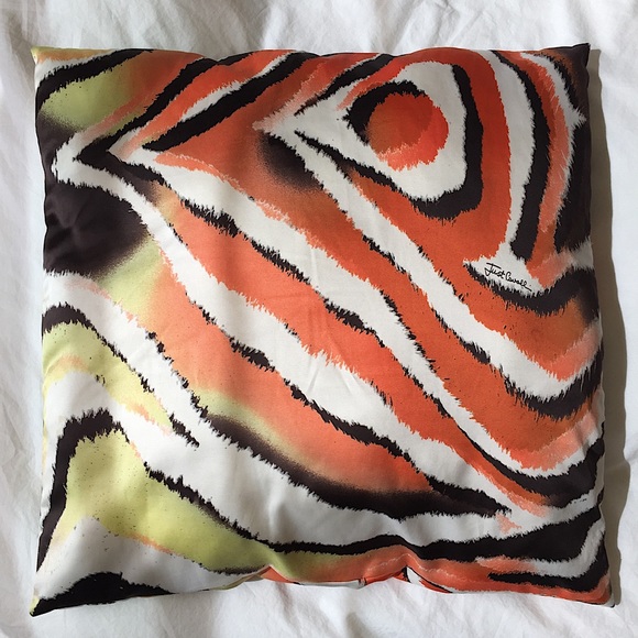 Roberto Cavalli Silk Logo Pillow - Picture 2 of 6